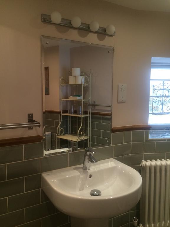 Crescent Hotel London Bagian luar foto